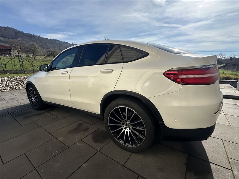 Mercedes-Benz GLC 3,0 350d 4M kupé - fotka 11 z 14