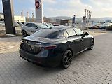 Alfa Romeo Giulia (2025) Intensa 2.0 Turbo 280k AT8 Q4 - náhled 7