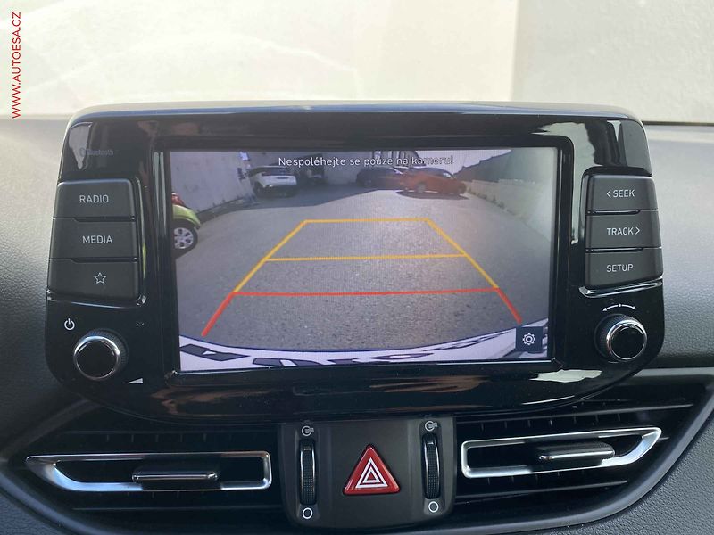 Hyundai i30 (2022) 1.6 CRDi, ČR, AT, LED - fotka 18 z 18