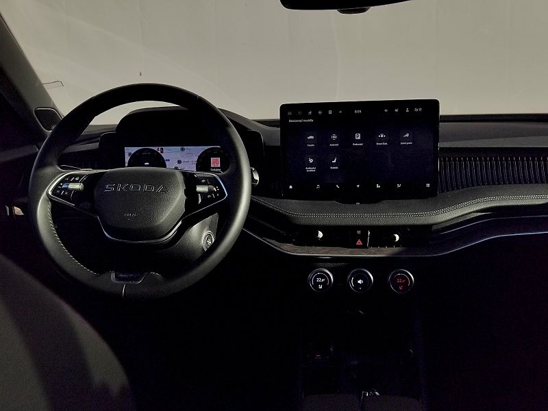 Škoda Superb (2026) L&K 1,5 Tsi 110 Kw DSG - fotka 6 z 43