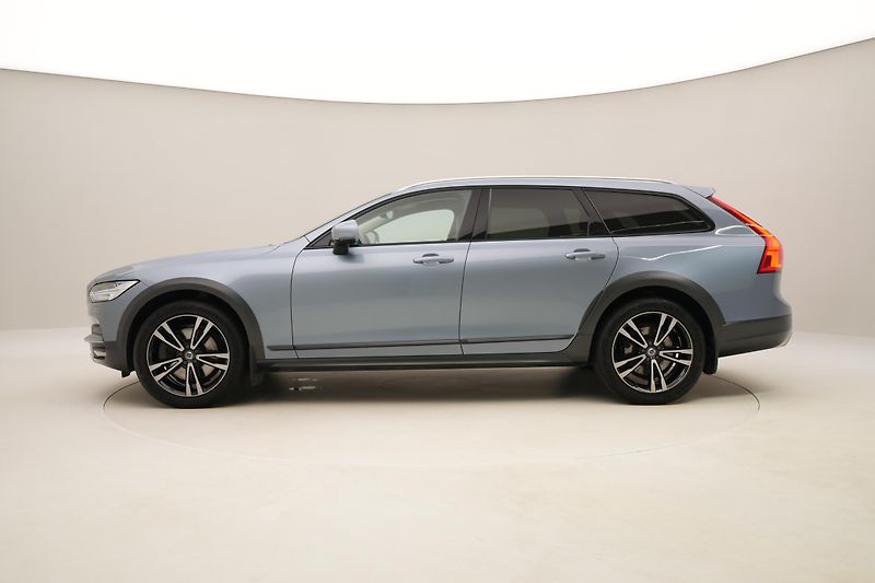 Volvo V90 CC D5 AWD INSCRIPTION AUT CZ - fotka 9 z 51