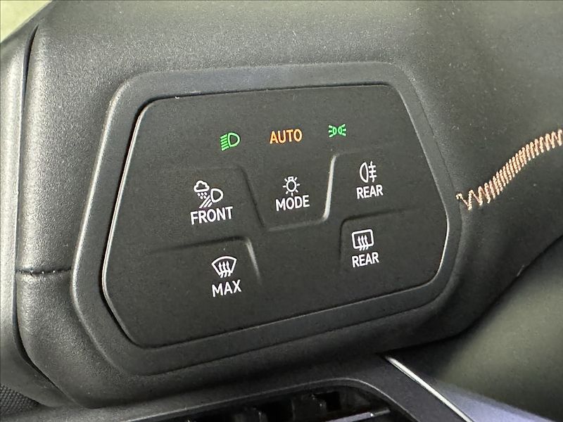 Cupra Born 150kW LED Tepelko Kamera - fotka 21 z 50
