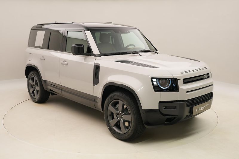 Land Rover Defender (2026) 110 D350 X-Dynamic HSE - fotka 15 z 56