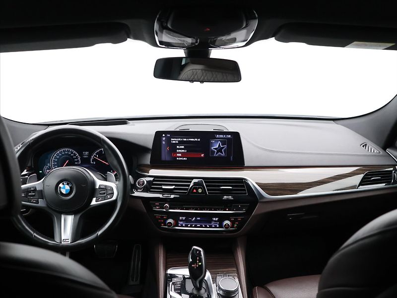 BMW Řada 6 3,0 630d Xdrive 195kW CZ DPH M - fotka 31 z 42