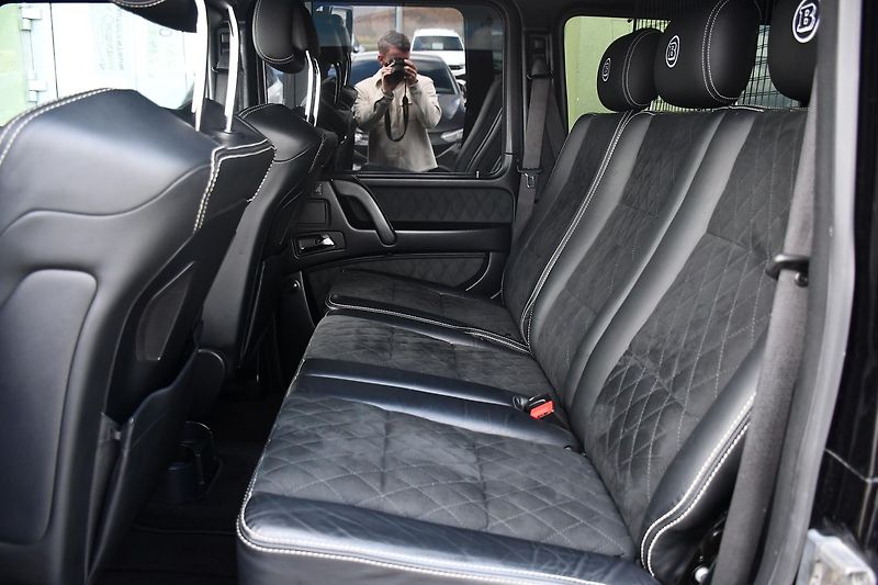 Mercedes-Benz Třídy G 500 4X42 BRABUS - fotka 17 z 45