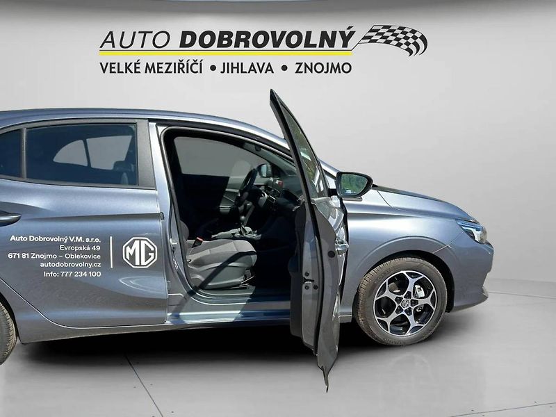 MG MG3 ELEGANCE MT5 1.5L HATCH (85kW) - fotka 13 z 40