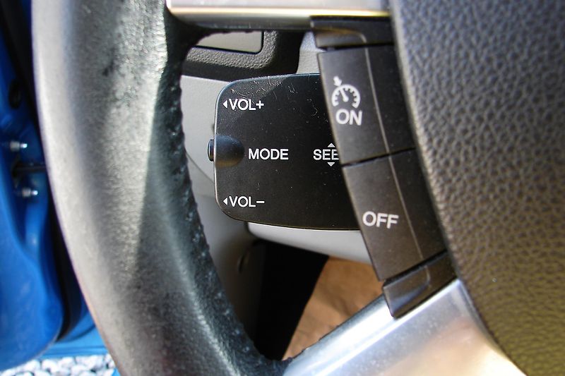 Ford C-MAX 1.6i 115PS KLIMA STK-ZADÁN! - fotka 21 z 34