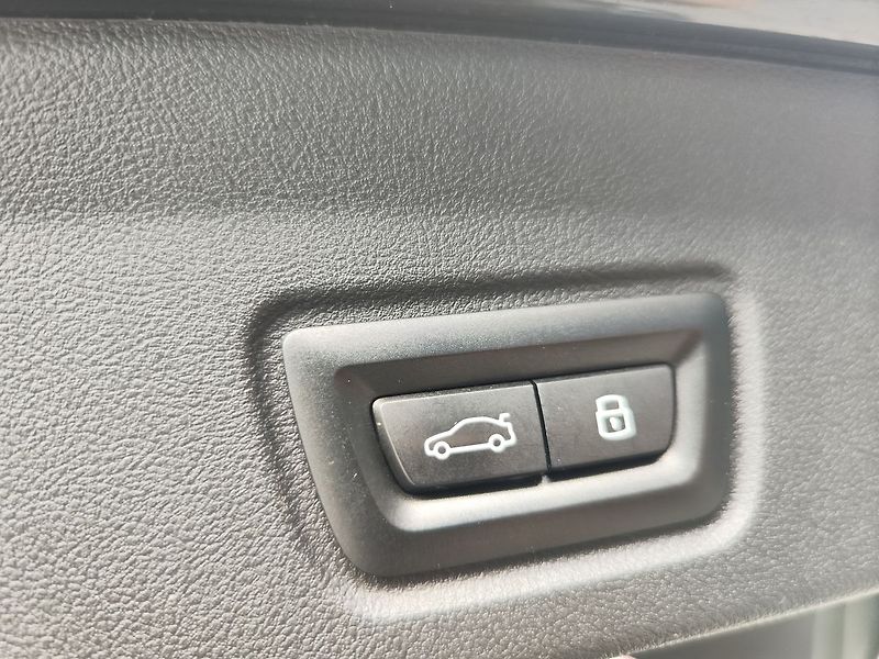 BMW Řada 4 420d xDrive/140kW M Paket AT - fotka 10 z 37