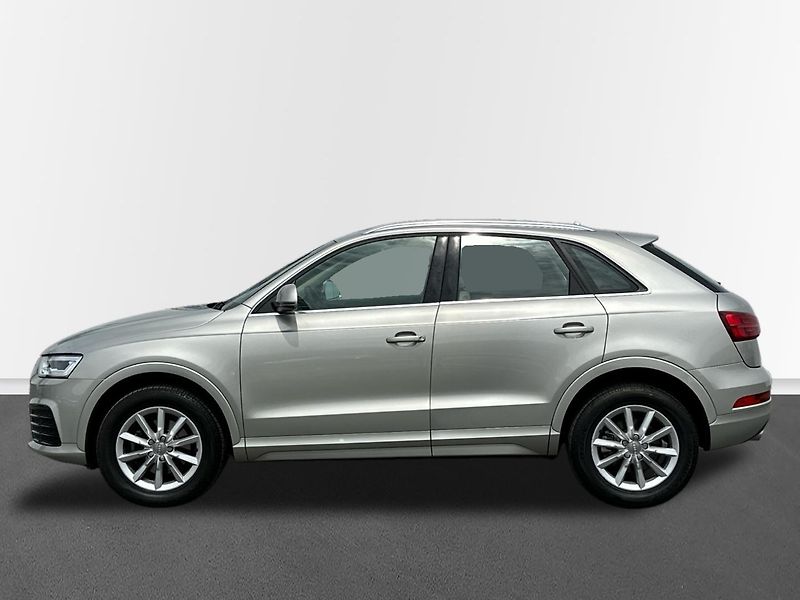 Audi Q3 2,0 TDI Quattro automat - fotka 3 z 23