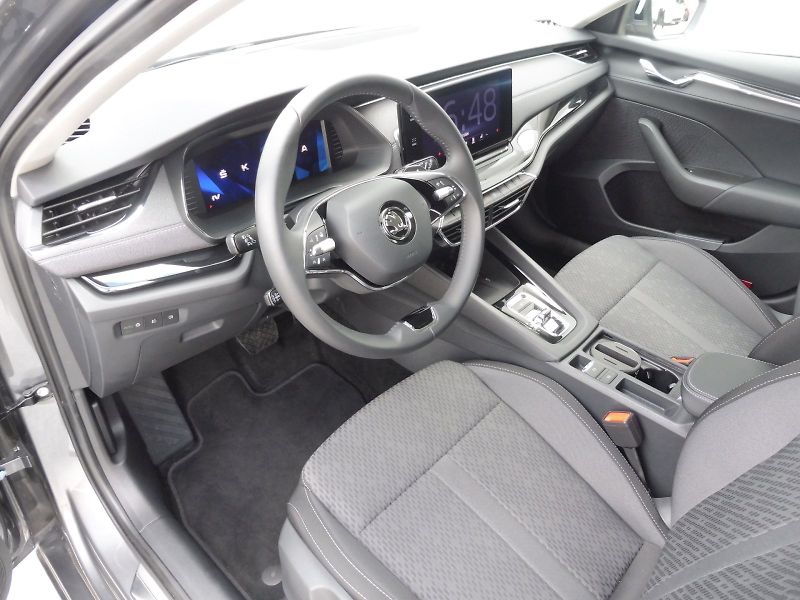 Škoda Octavia (2023) Combi iV Style 1,4 TSI PHEV 15 - fotka 6 z 31