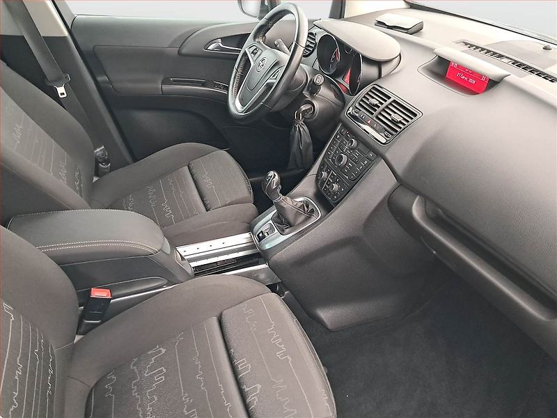 Opel Meriva (2016) 1.6 CDTI, ČR,1.maj, Serv.kniha - fotka 9 z 17