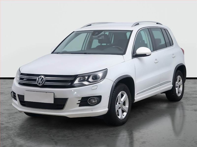 Volkswagen Tiguan (2014) R-Line 2.0 TDI, 4X4, Navi - fotka 2 z 17