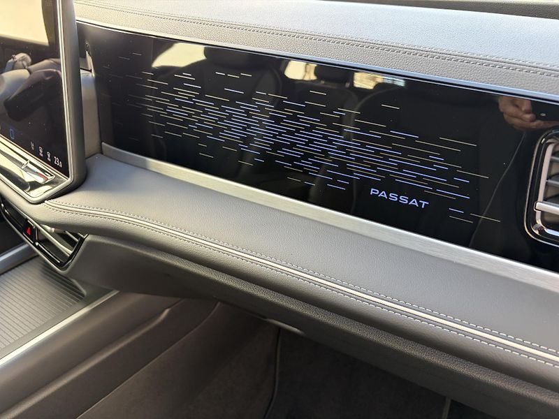 Volkswagen Passat 2,0 TDI Business - fotka 20 z 33