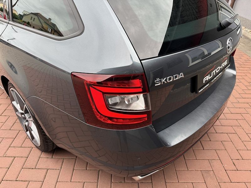 Škoda Octavia (2018) RS 2.0 TDi DSG ACC LED 135kW - fotka 43 z 50