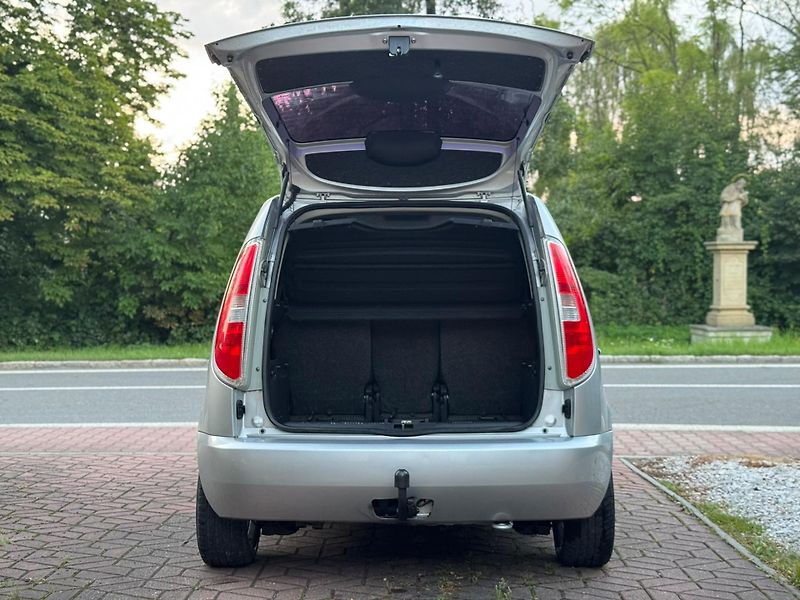 Škoda Roomster 1.6TDI ROZVODY TAŽNÉ KLIMA   - fotka 7 z 25