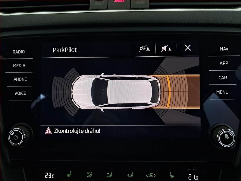 Škoda Octavia (2017) RS 2.0 TDI, Kůže, Navi - fotka 17 z 18