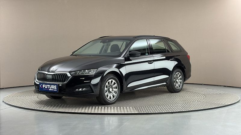 Škoda Octavia 2.0 TDI DSG Ambition Combi - fotka 1 z 26