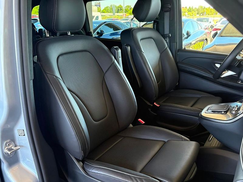 Mercedes-Benz Třídy V 300d 4MATIC Exclusive Long DPH - fotka 21 z 29
