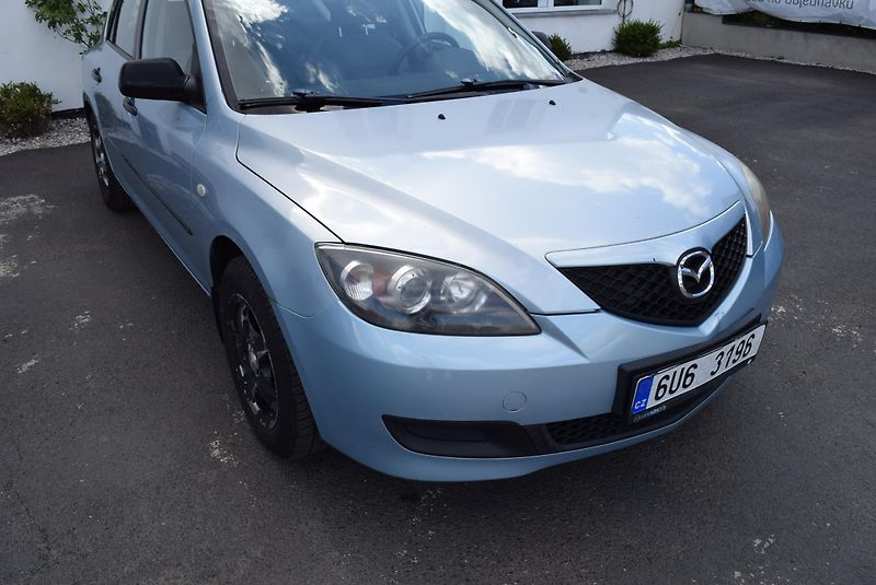 Mazda 3 (2007) 1.4 16v BK 62kw COMFORT 2x ALU - fotka 4 z 36