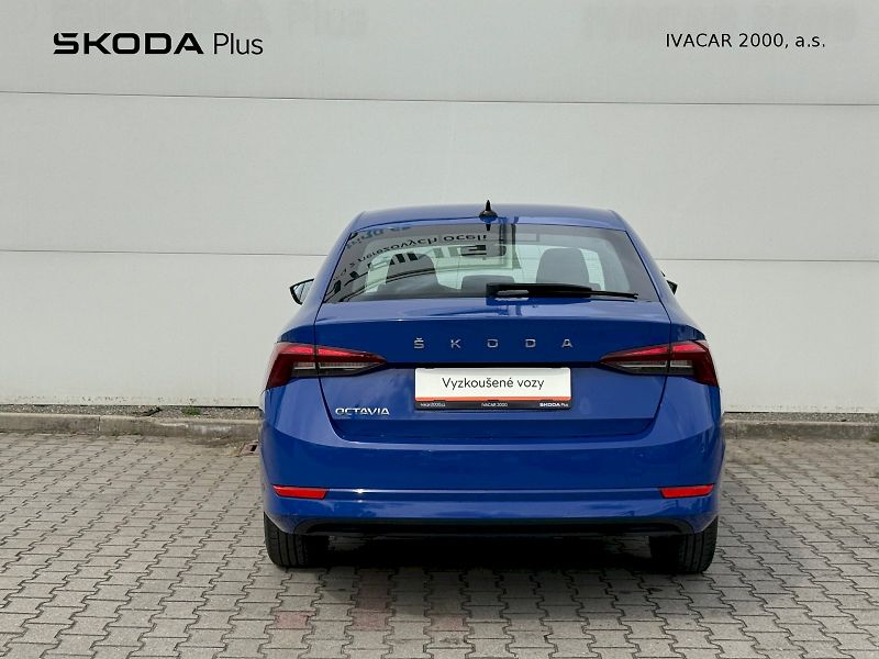Škoda Octavia (2022) 1.0 TSI 81 kW Active - fotka 6 z 20