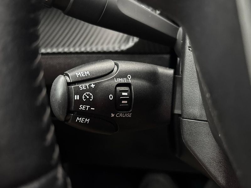 Peugeot 2008 Allure - fotka 22 z 27