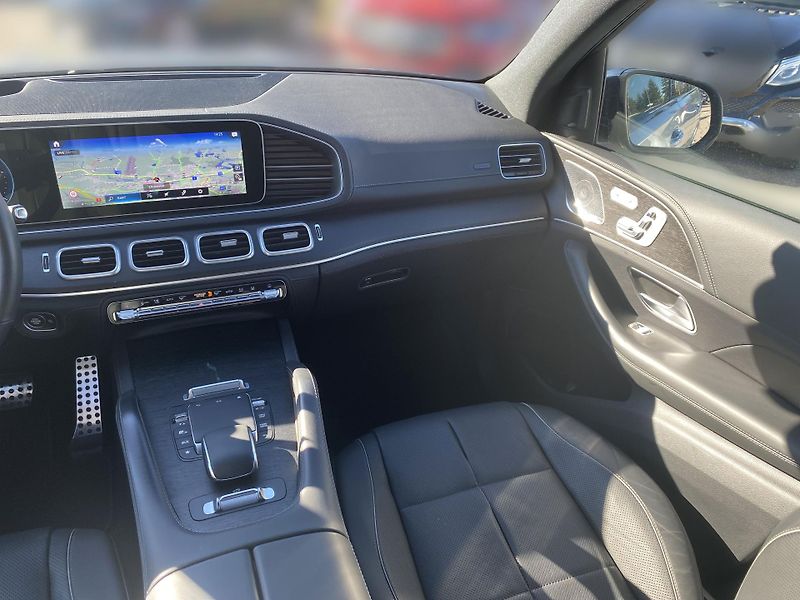 Mercedes-Benz GLS GLS 400 d 4MATIC - fotka 11 z 25