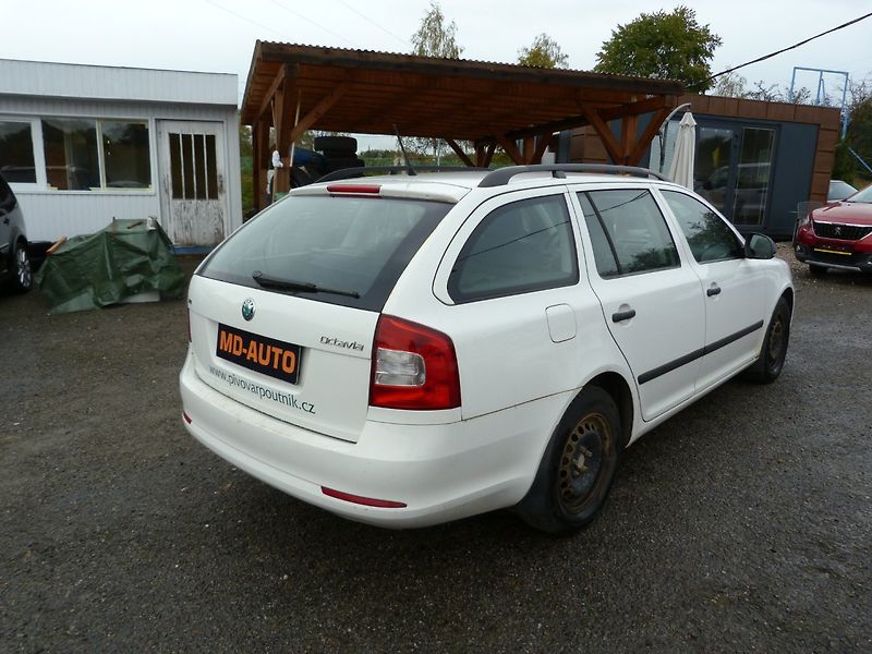 Škoda Octavia 2.0TDI DPH - fotka 5 z 16