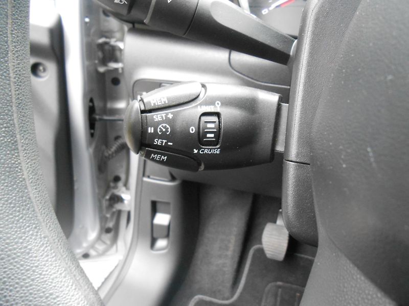 Citroën C3 NAVI,AIRBUMP,104TKm! - fotka 27 z 33
