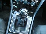Volkswagen Golf 1,6 TDi 81kW,CUP,4x4,serviska - náhled 29