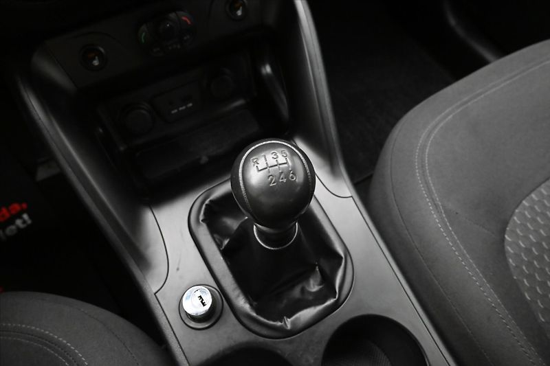 Hyundai ix35 1,7 CRDi 85 kW - fotka 20 z 27