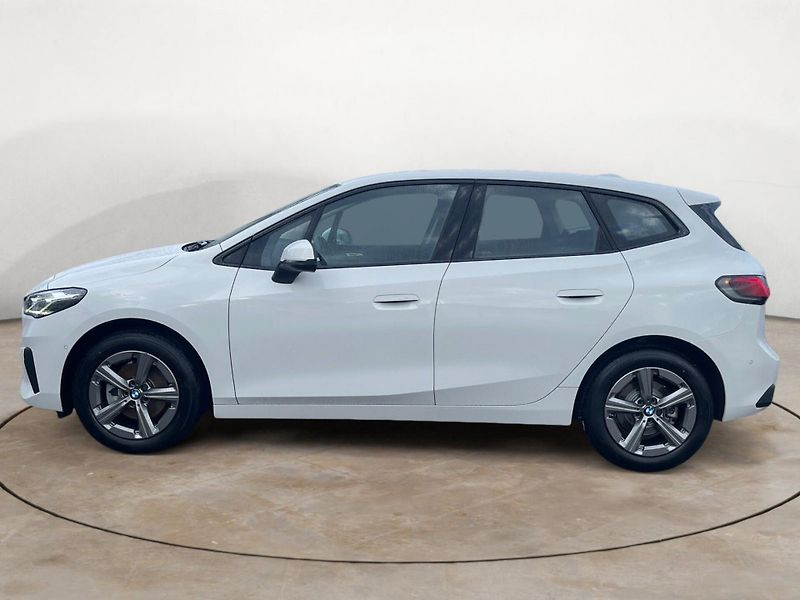 BMW Řada 2 220i Active Tourer Adapt. LED - fotka 4 z 15