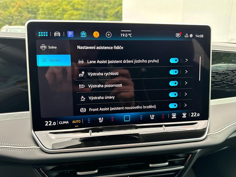 Volkswagen Passat Elegance 2,0 TDI 142 kW 4MOT - fotka 26 z 26