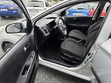 Hyundai i20 1.4 i Klimatizace  - náhled 12