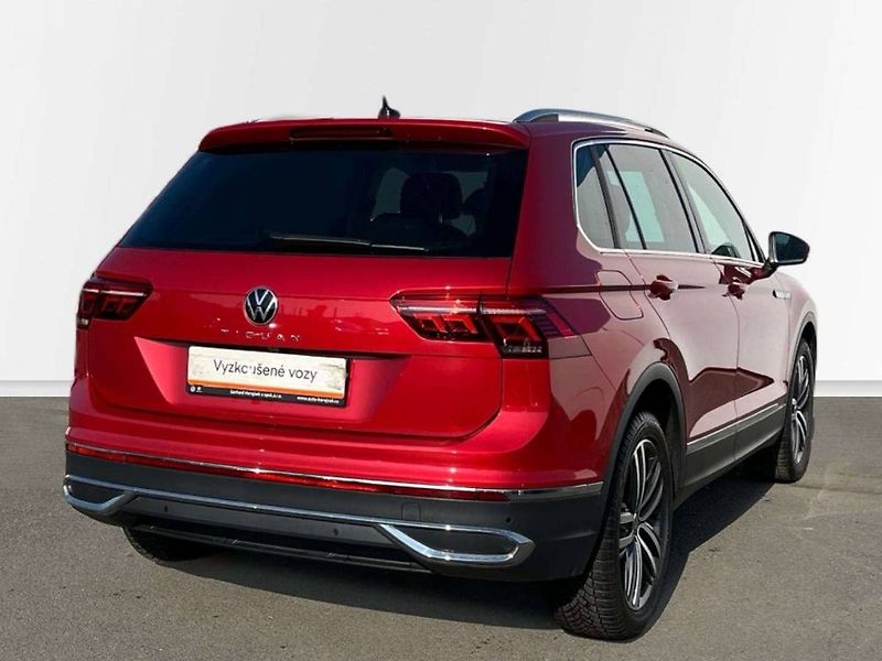 Volkswagen Tiguan (2023) Elegance 1.5 TSI DSG - fotka 18 z 20