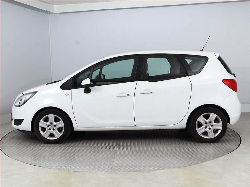 Opel Meriva (2016) 1.6 CDTI, po STK, zamluveno - fotka 3 z 19