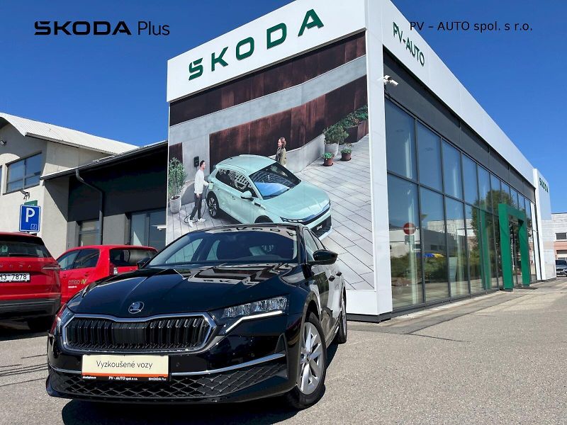 Škoda Octavia (2025) Top Selection 1.5 TSI 110kW MH - fotka 29 z 35