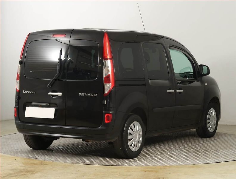 Renault Kangoo (2017) 1.5 dCi, 5Míst, ČR, 1Maj, DPH - fotka 5 z 19