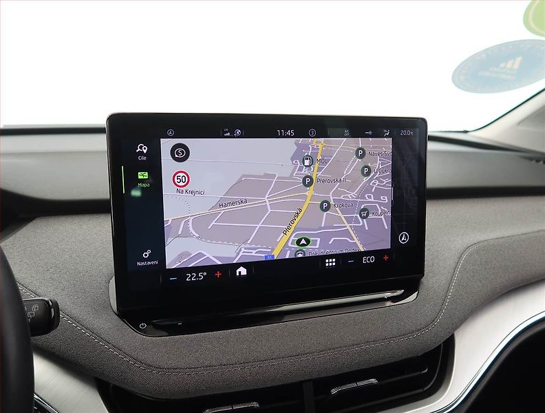 Škoda Enyaq (2023) Loft iV 80 (82 kWh), SoH 94% - fotka 16 z 28