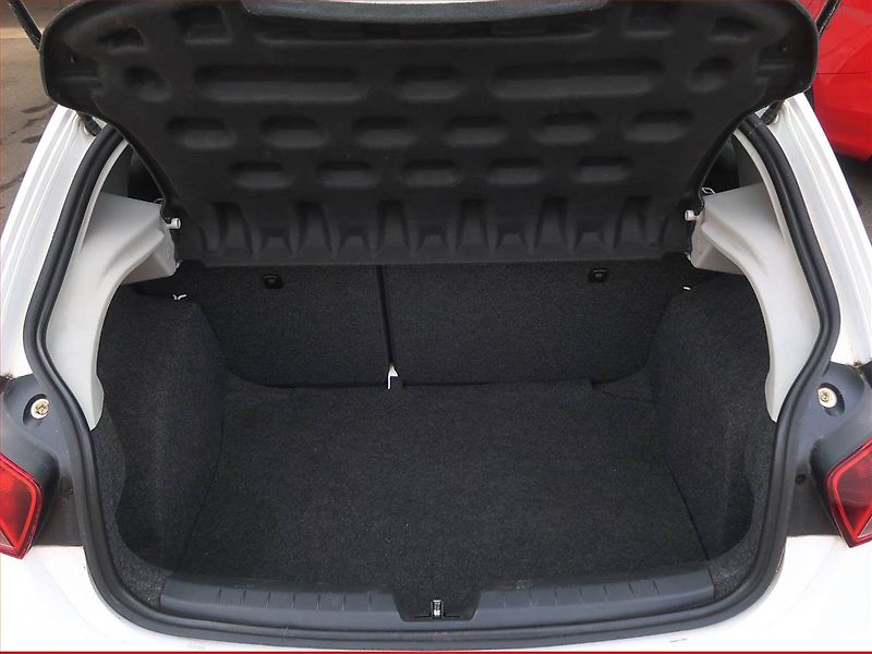 Seat Ibiza (2014) 1.2 TSI - fotka 13 z 14