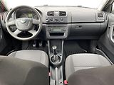 Škoda Fabia (2011) 1.6 TDi, ČR, Ambiente, AC - náhled 8