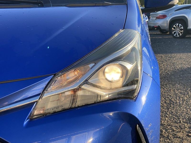 Toyota Yaris 1.5i, ČR, Trend, záruka - fotka 8 z 17