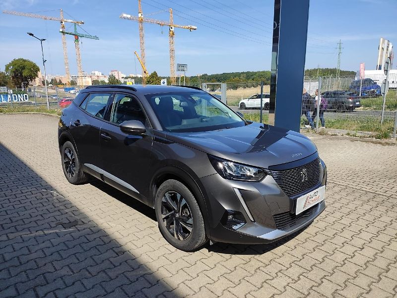 Peugeot 2008 (2020) ALLURE 1.2 100k MAN6 1.majitel - fotka 9 z 31