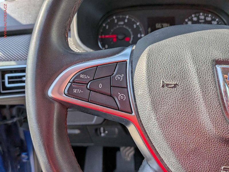 Dacia Sandero (2021) 1.0i, 1.maj,ČR, AC, park - fotka 13 z 16