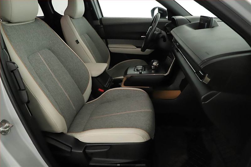 Mazda MX-30 (2020) e-Skyactiv, SoH 92%, Automat - fotka 7 z 19