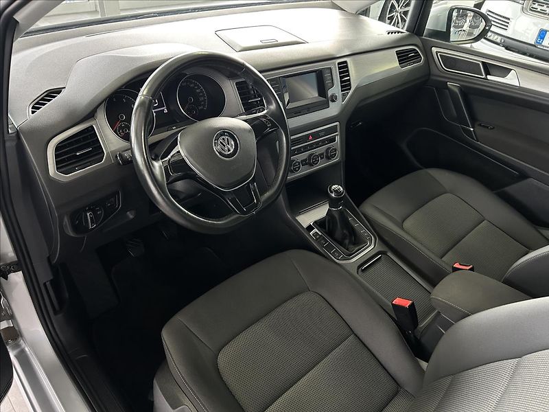 Volkswagen Golf Sportsvan 1,4   TSI 92kW,SERVISKA,2.MAJ - fotka 7 z 24