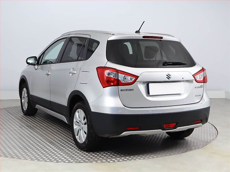 Suzuki SX4 S-Cross (2013) 1.6 VVT AllGrip, 4X4, ČR - fotka 4 z 14