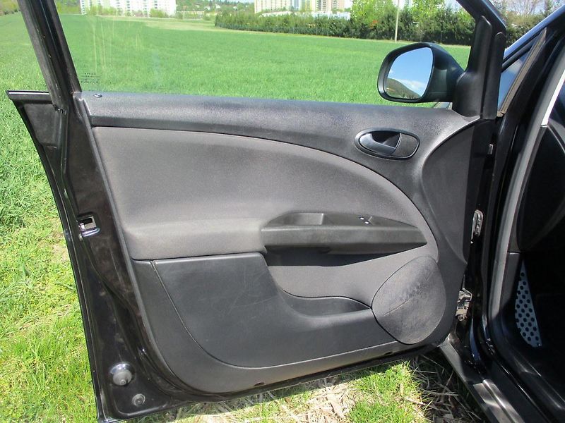 Seat Altea XL 1.2TSi 77kW NOVÉ ROZVODY - fotka 12 z 47