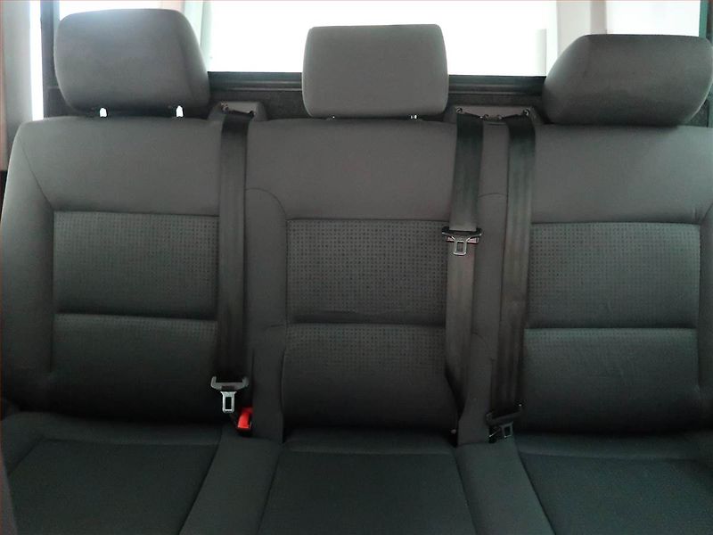 Volkswagen Multivan (2008) Comfortline 2.5 TDI , ČR - fotka 10 z 14