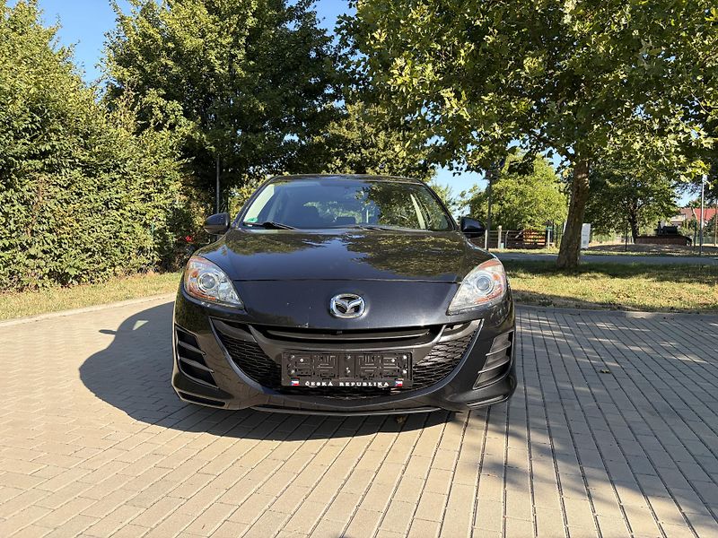 Mazda 3 1.6 Center-Line - fotka 15 z 28