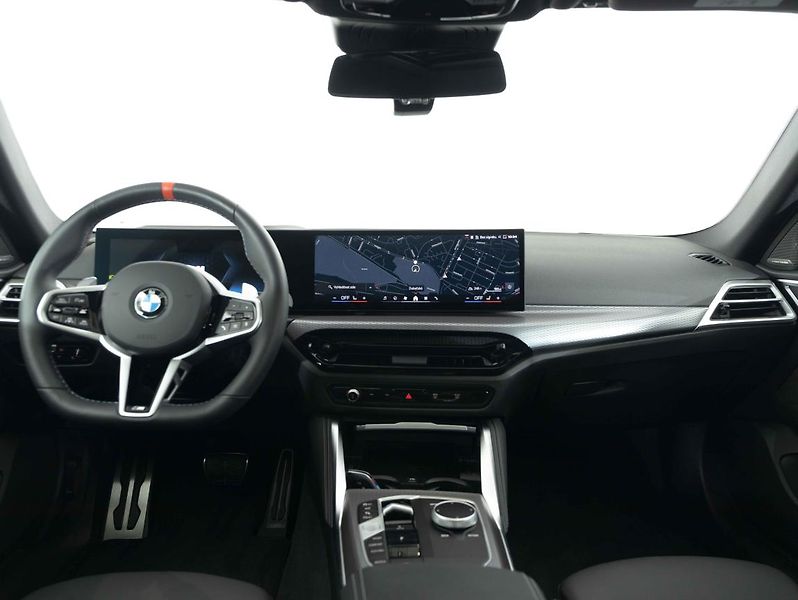 BMW Řada 4 M440i xDrive Gran Coupé - fotka 12 z 22
